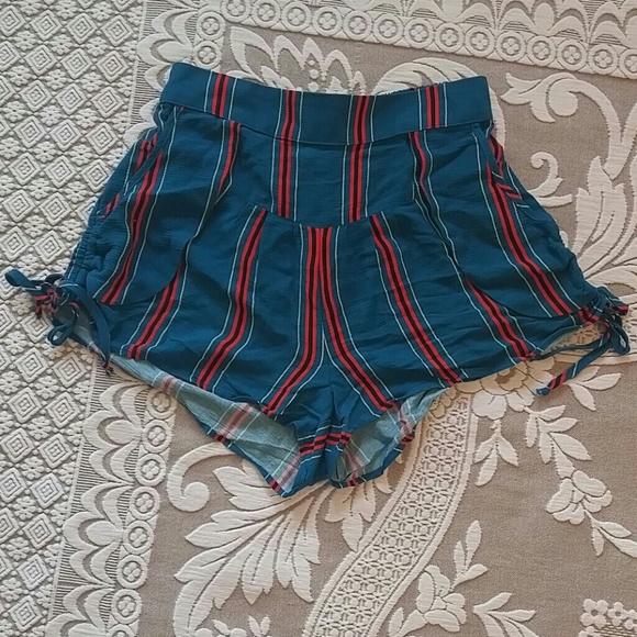 Urban Outfitters Pants - Brand of Gypsies B O G collective short